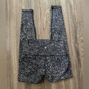 Lululemon Women Wunder Under Pant Hi-Rise Luxtreme Splatter White Black Print 6